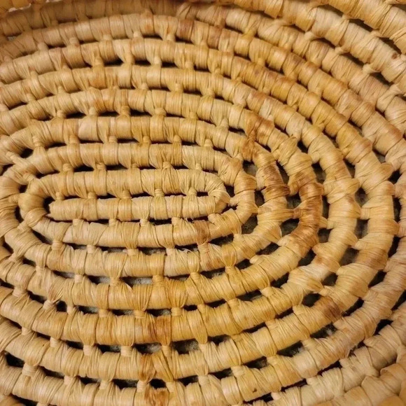 Vintage Corn Husk Woven Duck Bird Basket - Picture 2 of 5